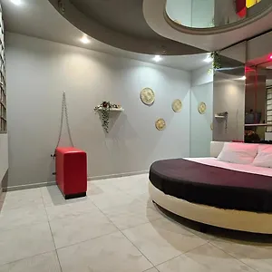Motel Silk